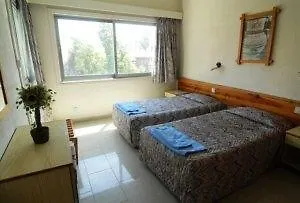 Hotel Sunflower